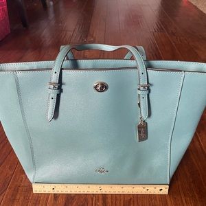 Coach Womens Tote Purse